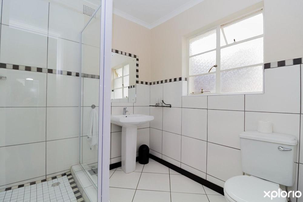Victoria Hotel Bredasdorp Zewnętrze zdjęcie