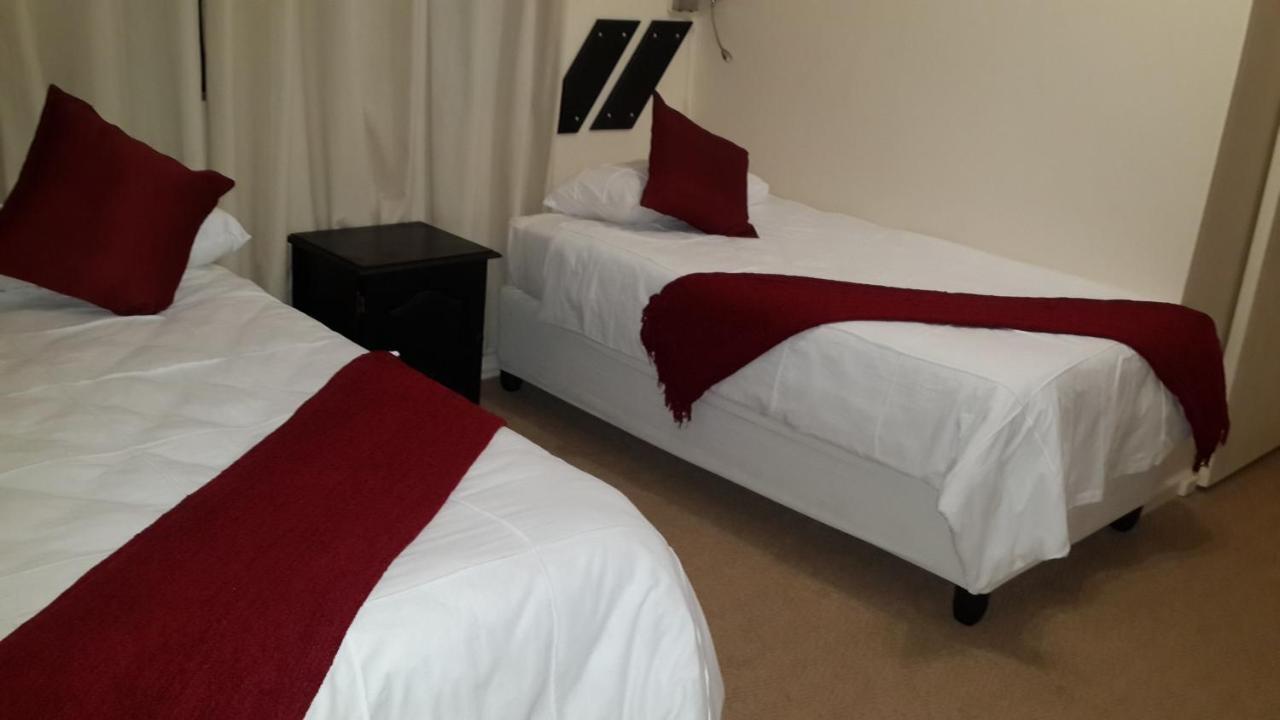 Victoria Hotel Bredasdorp Pokój zdjęcie